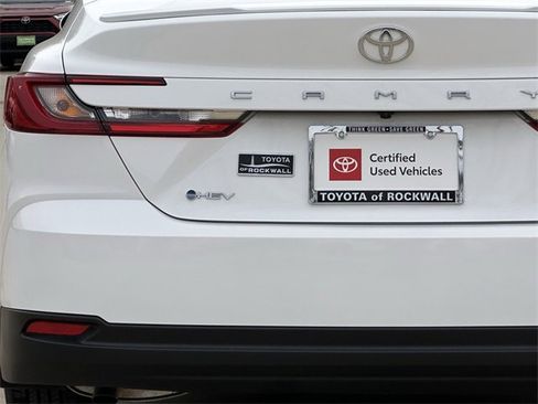 Certified 2025 Toyota Camry LE w/ Convenience Package image 5