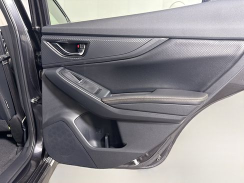 Used 2019 Subaru Crosstrek 2.0i Limited w/ Moonroof Package w/Navigation AWD/4WD image 28
