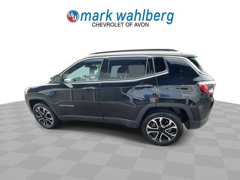 Used 2024 Jeep Compass Limited w/ Sun and Sound Group AWD/4WD image 5