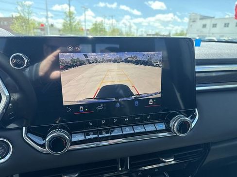 New 2026 GMC Canyon Elevation w/ Convenience Package image 26