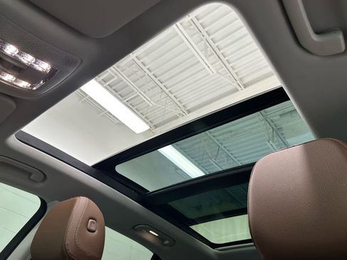 Used 2025 Mercedes-Benz GLE 350 4MATIC image 42