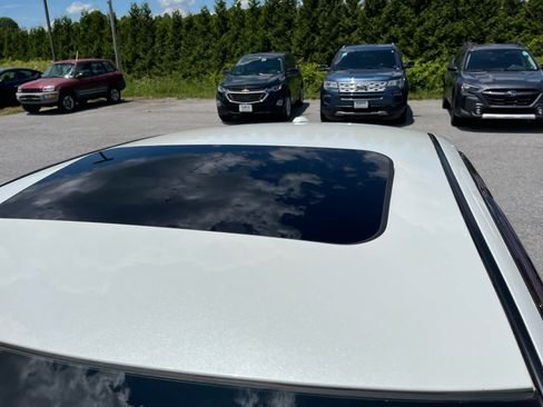 Used 2021 Nissan Altima 2.5 SL FWD image 9