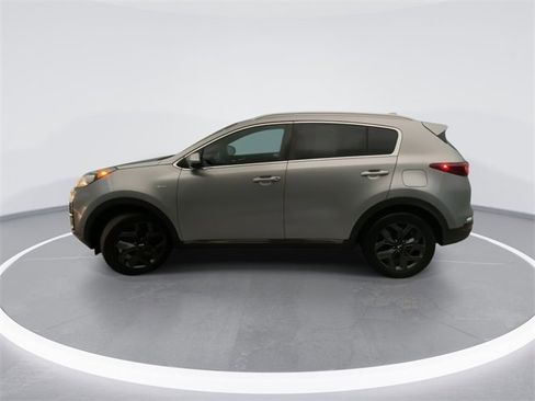 Used 2021 Kia Sportage S image 9