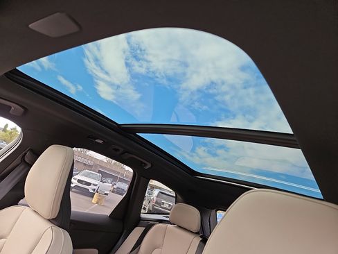 New 2026 Volvo XC60 B5 Plus w/ Protection Package Premier image 12