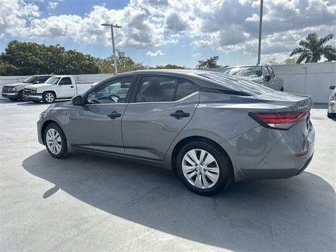 Used 2024 Nissan Sentra S image 34