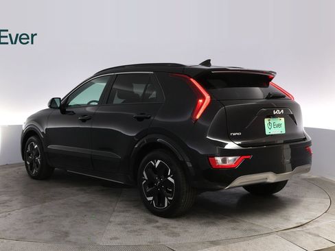 Used 2024 Kia Niro Wind FWD image 17