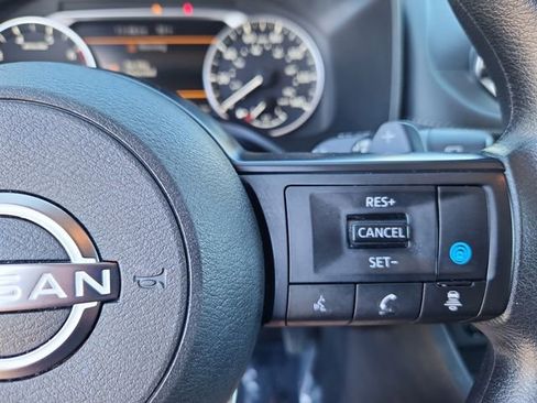 Certified 2024 Nissan Rogue SV image 19