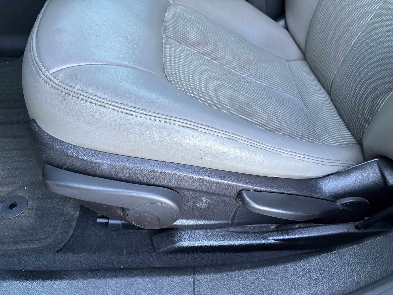 Used 2016 Buick Verano w/ Appearance Package FWD image 14