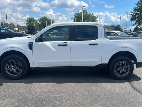 Used 2025 Ford Maverick XLT w/ XLT Luxury Package AWD/4WD image 12