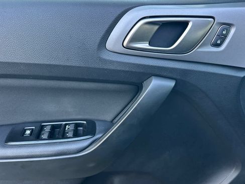 Used 2019 Ford Ranger XLT w/ Equipment Group 301A Mid AWD/4WD image 12
