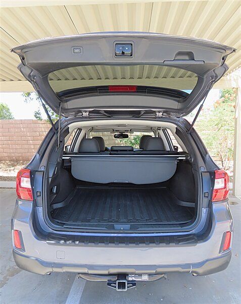 Used 2015 Subaru Outback 3.6R Limited AWD/4WD image 31