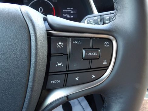 Used 2025 Lexus UX 300h AWD w/ Accessory Package (Z1) image 18