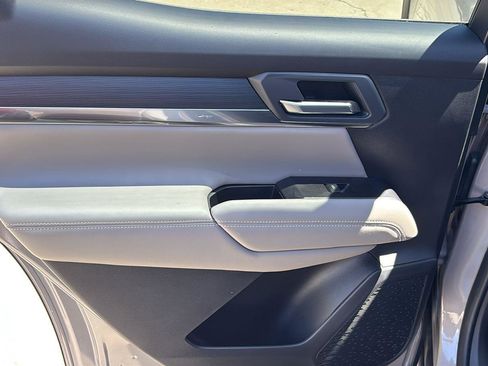 New 2026 GMC Terrain Elevation w/ Elevation Premium Package FWD image 15