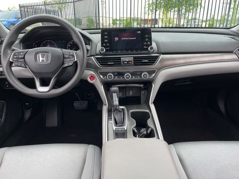 Certified 2018 Honda Accord LX image 14