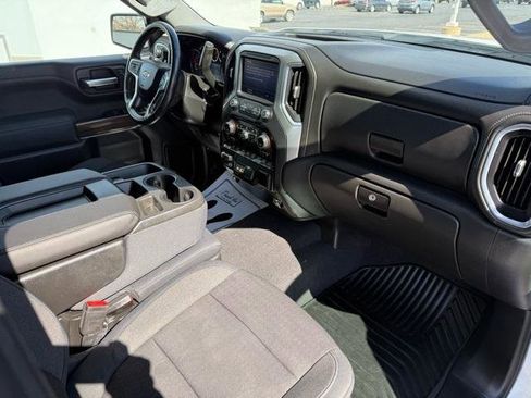 Used 2019 Chevrolet Silverado 1500 LT w/ All-Star Edition image 39