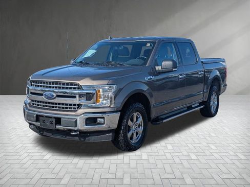 Used 2018 Ford F150 XLT w/ Equipment Group 302A Luxury image 2