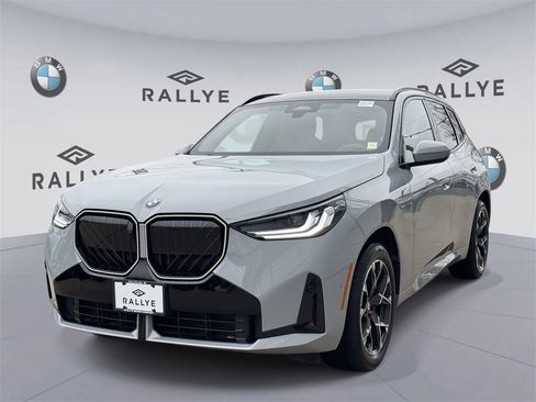 Certified 2025 BMW X3 xDrive30i w/ Premium Package image 3