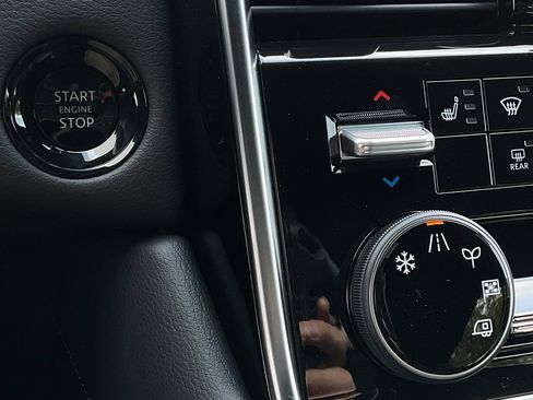 New 2026 Nissan Armada SL image 36