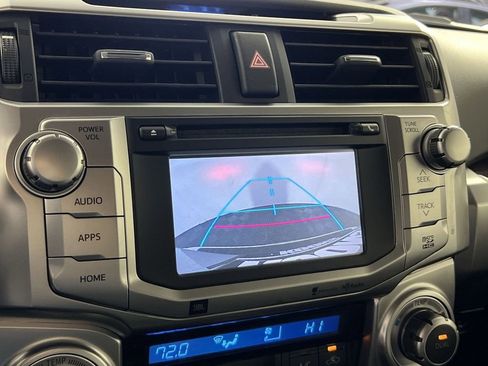 Used 2014 Toyota 4Runner Limited image 18