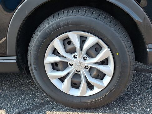 Certified 2024 Honda CR-V LX image 8