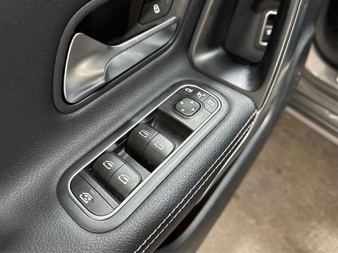 Used 2020 Mercedes-Benz CLA 250 4MATIC image 28