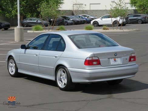 Used 2002 BMW 540i Sedan image 10