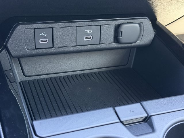New 2027 Toyota Prius XLE FWD image 19