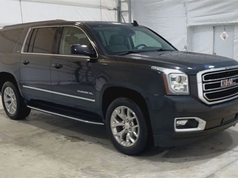 Certified 2020 GMC Yukon XL SLT w/ Open Road Package image 2
