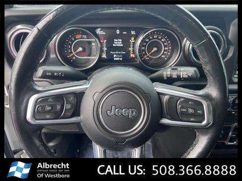 Used 2021 Jeep Wrangler Unlimited Sahara image 22