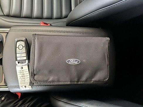 Used 2020 Ford Edge SEL w/ Convenience Package image 35