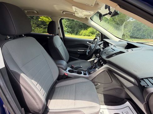Used 2016 Ford Escape SE AWD/4WD image 18