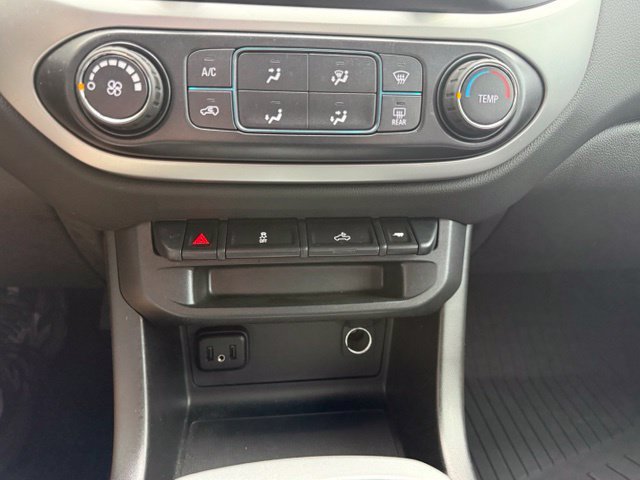 Used 2021 Chevrolet Colorado LT w/ LT Convenience Package RWD image 29