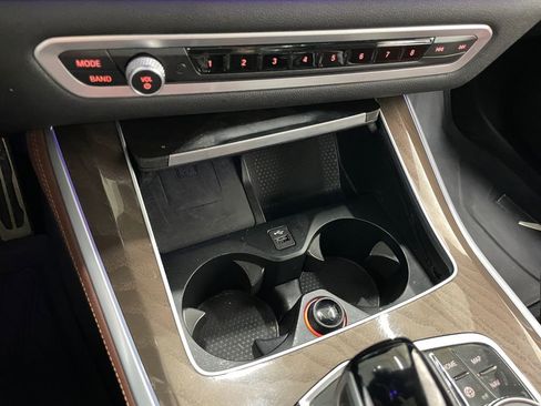 Used 2022 BMW X5 xDrive40i w/ M Sport Package image 30