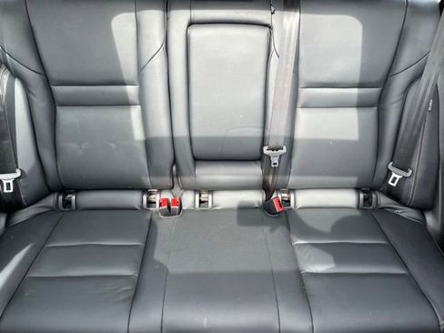 Used 2023 Nissan Rogue SL AWD/4WD image 16