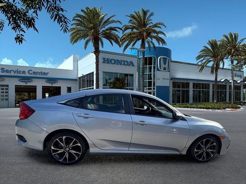 Used 2021 Honda Civic Sport image 9