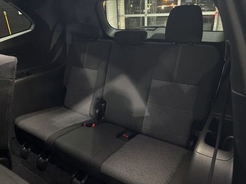 Used 2025 GMC Acadia Elevation image 26