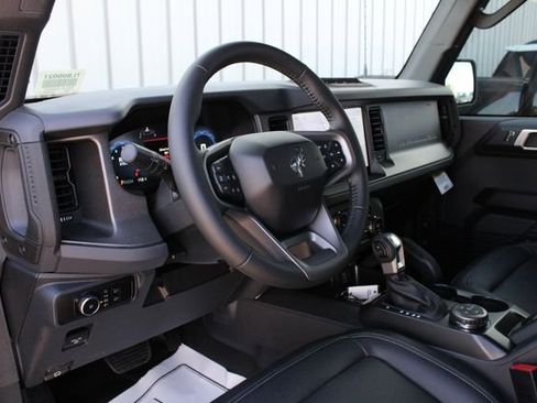 New 2026 Ford Bronco Big Bend w/ Black Diamond Package AWD/4WD image 2