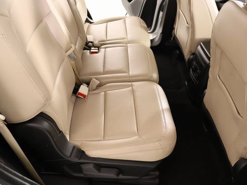 Used 2023 Ford Explorer XLT w/ Equipment Group 202A image 15