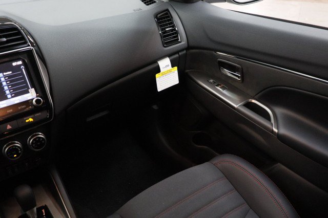 New 2026 Mitsubishi Outlander Sport SE AWD/4WD image 22