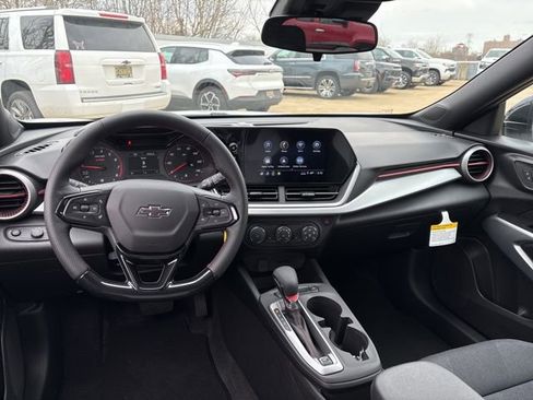 New 2026 Chevrolet Trax RS w/ Sunroof Package image 10