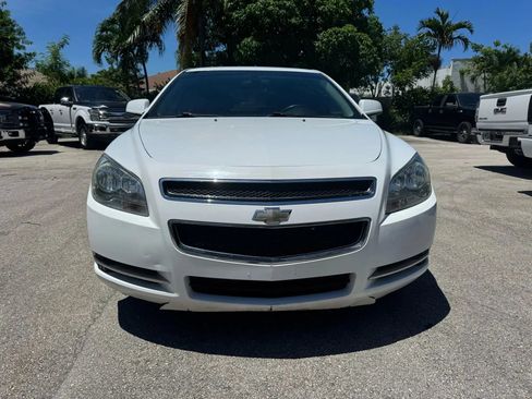 Used 2010 Chevrolet Malibu LT FWD image 2
