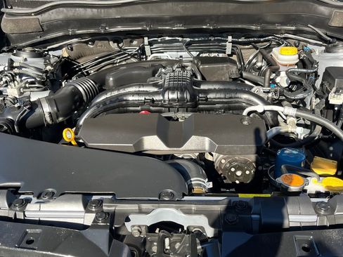 Used 2016 Subaru Forester 2.5i Limited image 21