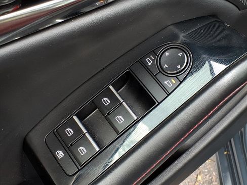 Used 2024 MAZDA MAZDA3 s image 12