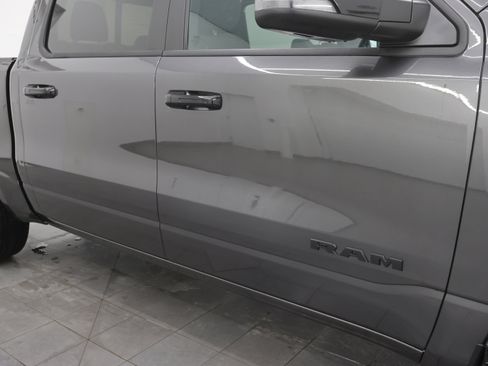 Used 2023 RAM 1500 Big Horn AWD/4WD image 24