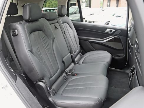 Used 2019 BMW X7 xDrive50i AWD/4WD image 35