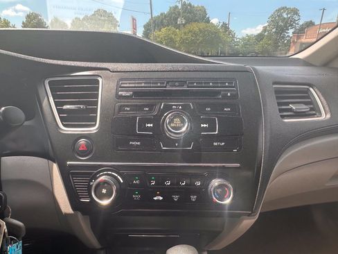 Used 2014 Honda Civic LX image 23