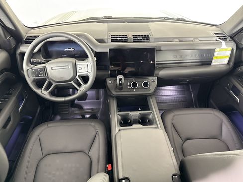 New 2026 Land Rover Defender 130 X-Dynamic SE AWD/4WD image 17