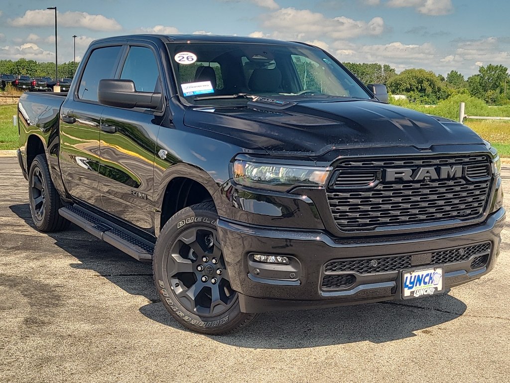 New 2026 RAM 1500 Express AWD/4WD image 5