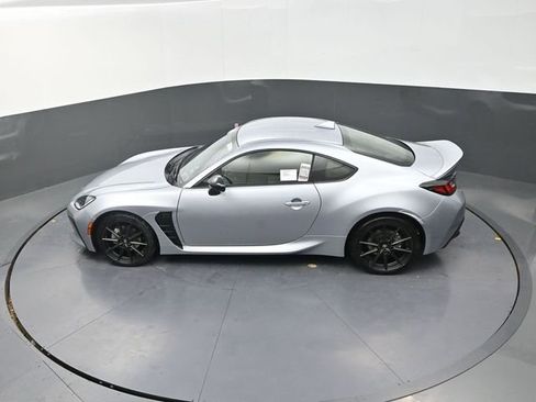 New 2025 Toyota GR86 Premium RWD image 18