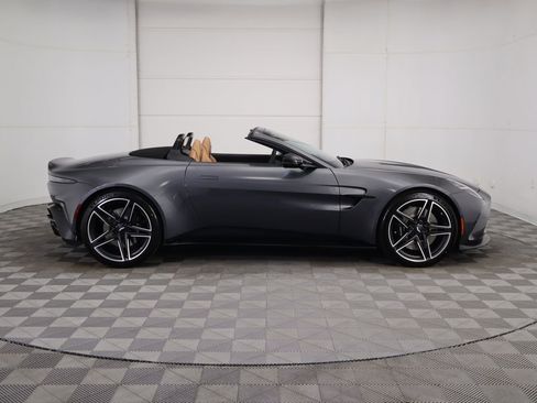 New 2026 Aston Martin V8 Vantage Coupe image 4